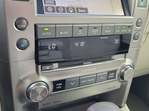 Used 2019 Lexus GX 460 Premium w/ Premium Package AWD/4WD image 32