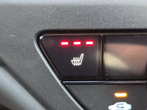 Used 2024 Honda Accord EX image 6