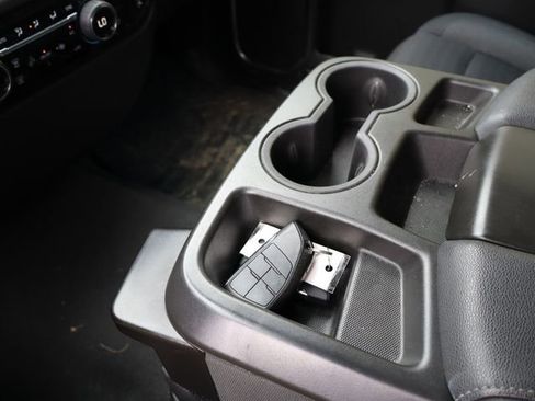 Used 2022 Chevrolet Silverado 1500 RST image 24