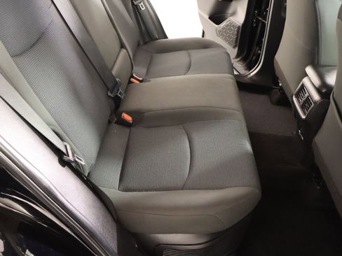 Used 2022 Toyota RAV4 LE image 13