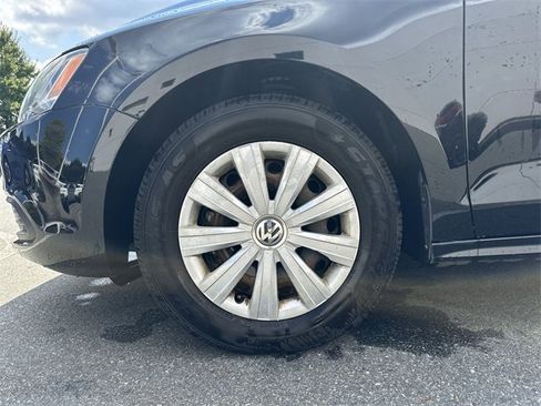 Used 2014 Volkswagen Jetta S image 11