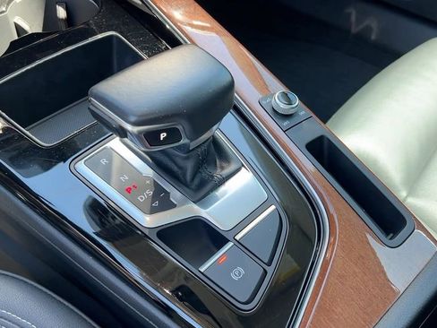 Used 2021 Audi A4 2.0T Premium image 33