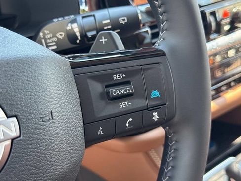 New 2026 Nissan Pathfinder Platinum AWD/4WD image 29