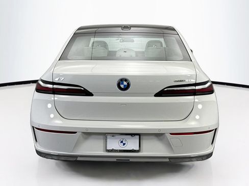 Used 2026 BMW i7 eDrive50 RWD image 6