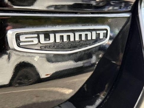 Used 2021 Jeep Grand Cherokee L Summit image 18