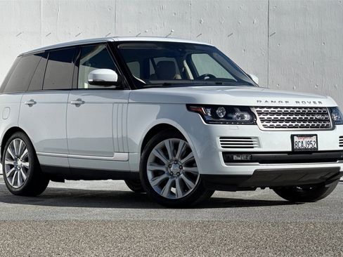 Used 2017 Land Rover Range Rover Supercharged image 2