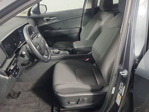 Used 2026 Kia Sportage S AWD/4WD image 18