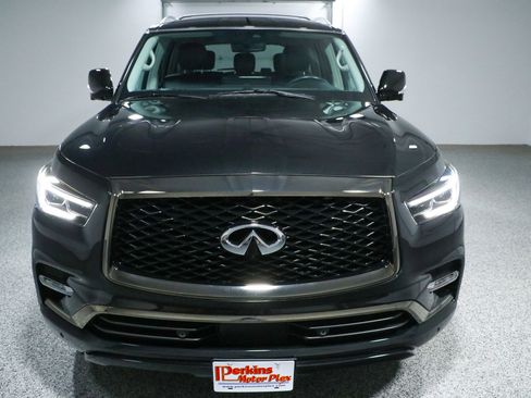Used 2024 INFINITI QX80 Premium Select w/ All-Season Package image 4