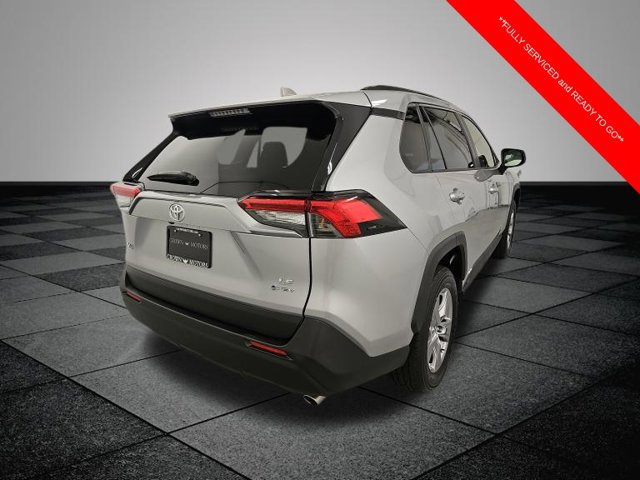 Certified 2025 Toyota RAV4 LE AWD/4WD image 6