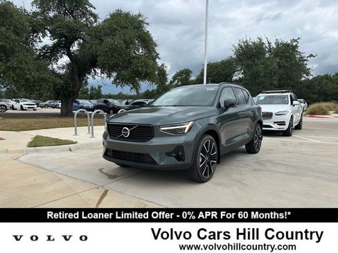 Used 2026 Volvo XC40 B5 Ultra w/ Protection Package Premier AWD/4WD image 1