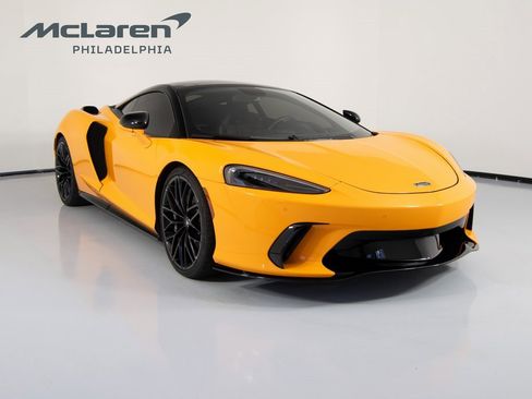 Used 2025 McLaren GTS image 3