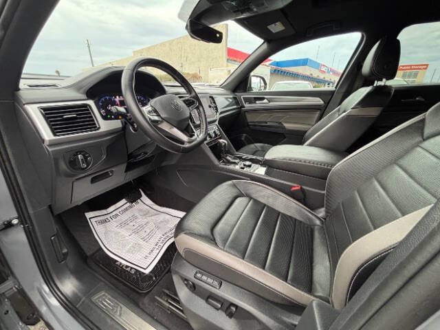 Used 2021 Volkswagen Atlas Cross Sport SEL Premium AWD/4WD image 11