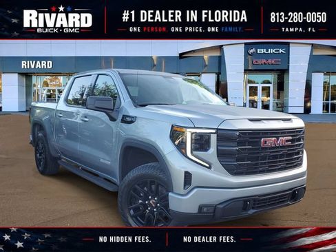 Used 2025 GMC Sierra 1500 Elevation AWD/4WD image 1