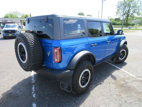 Used 2024 Ford Bronco Badlands AWD/4WD image 6