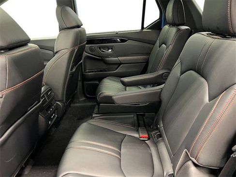 New 2025 Honda Pilot TrailSport image 29