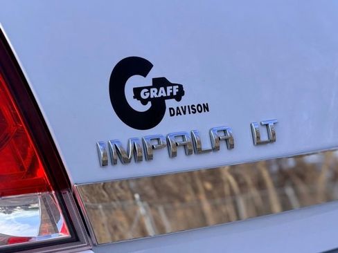 Used 2010 Chevrolet Impala LT w/ Luxury Edition Package FWD image 24