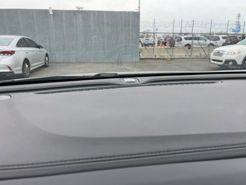 Used 2025 Buick Encore GX Preferred image 18