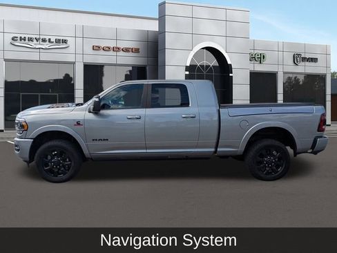 Used 2024 RAM 2500 Limited image 7