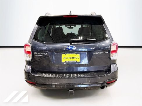 Used 2018 Subaru Forester 2.5i Touring w/ Popular Package #2 AWD/4WD image 6