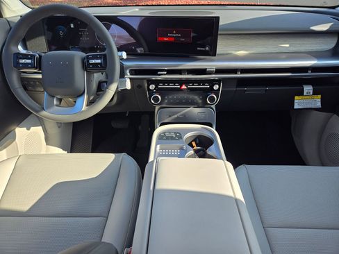 New 2026 Hyundai Ioniq 9 Limited image 11