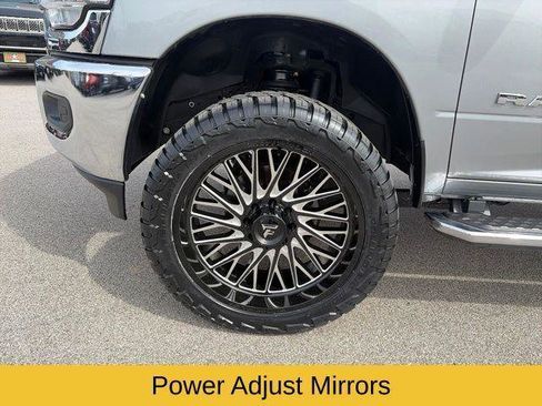 Certified 2024 RAM 3500 Big Horn AWD/4WD image 28