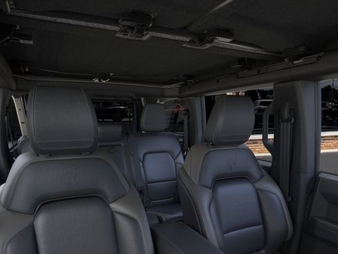 New 2026 Ford Bronco Outer Banks AWD/4WD image 12