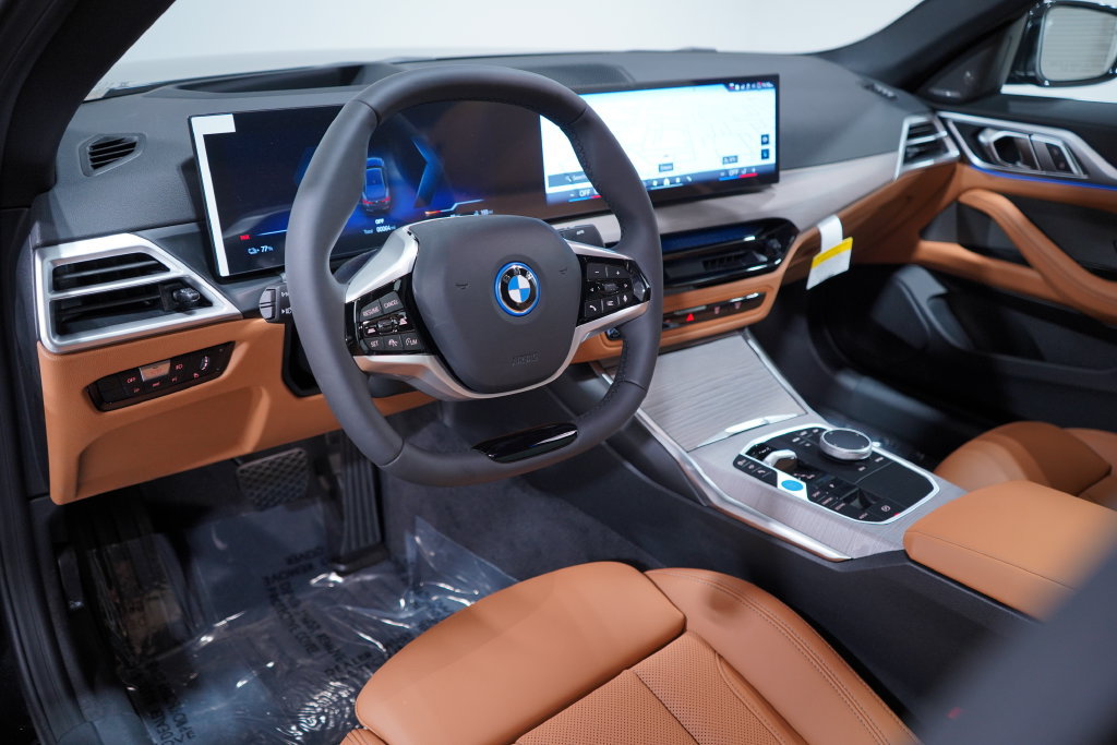 New 2026 BMW i4 xDrive40i w/ Premium Package AWD/4WD image 6