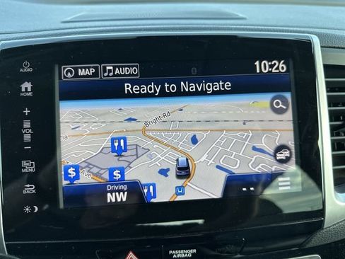 Used 2018 Honda Pilot Touring image 22