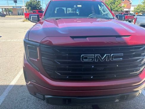 Used 2024 GMC Sierra 1500 Elevation w/ Elevation Premium Package AWD/4WD image 13