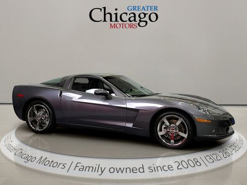 Used 2010 Chevrolet Corvette Coupe w/ 1LT image 11