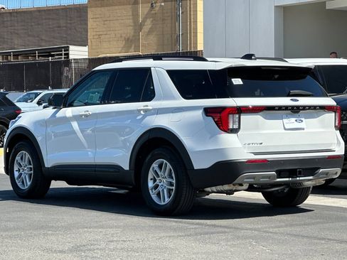 New 2026 Ford Explorer Active w/ Active Comfort Package RWD image 5