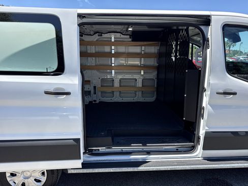 Used 2025 Ford Transit 250 Low Roof w/ Exterior Upgrade Package RWD image 29