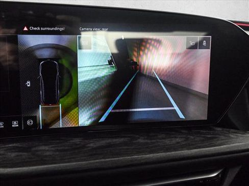 Certified 2025 Audi Q5 Prestige image 22