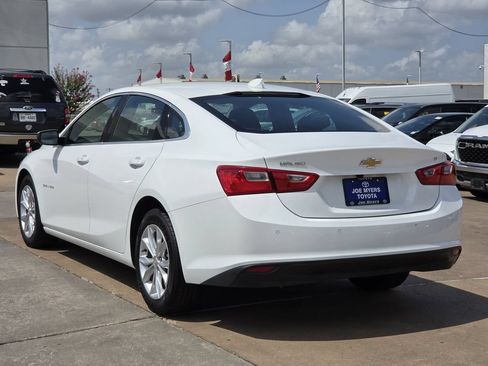 Used 2025 Chevrolet Malibu LT FWD image 7