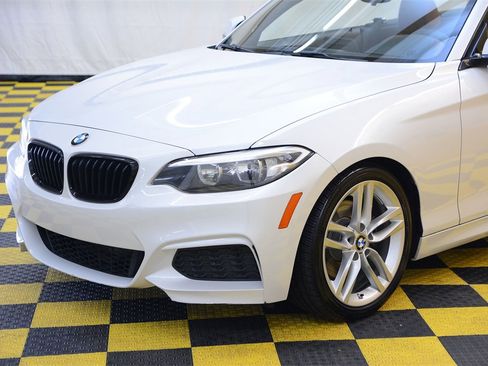 Used 2016 BMW 228i Convertible image 5