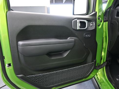 New 2026 Jeep Gladiator Willys image 15