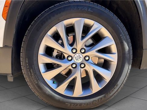 Certified 2025 Buick Enclave Preferred image 11