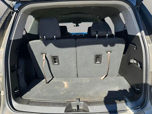 Used 2019 GMC Acadia SLE w/ LPO, Cargo Package image 30