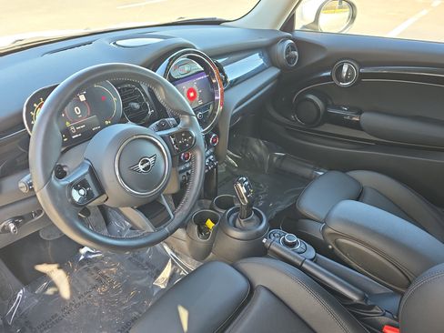 Used 2023 MINI Cooper S image 14