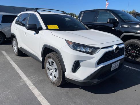 Used 2020 Toyota RAV4 LE w/ Carpet Mat Package FWD image 1