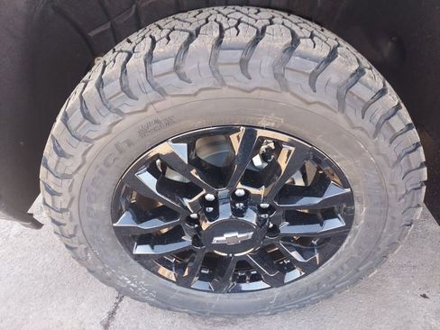 New 2026 Chevrolet Silverado 3500 LT w/ Trail Boss Package image 25