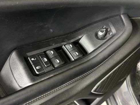 Used 2022 Jeep Grand Cherokee Limited RWD image 15