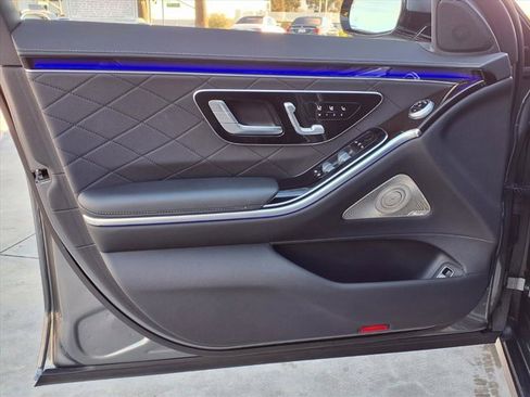 Certified 2022 Mercedes-Benz S 500 4MATIC image 12