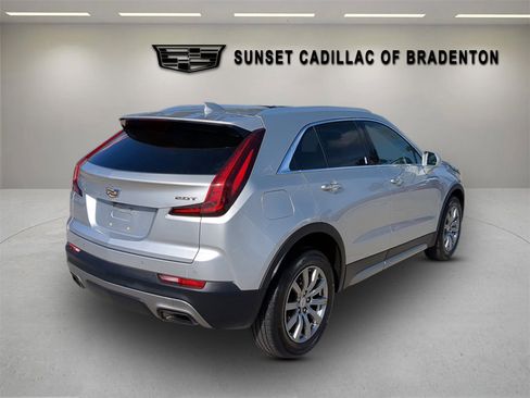 Used 2019 Cadillac XT4 Premium Luxury image 4