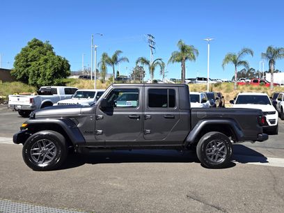 New 2026 Jeep Gladiator Sport