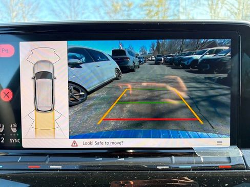 New 2026 Volkswagen Atlas SEL image 22