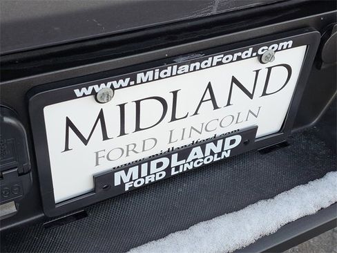 Certified 2022 Ford F150 XLT w/ Equipment Group 302A High image 7