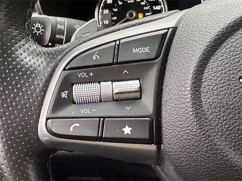 Used 2023 Genesis G70 2.0T w/ Sport Prestige Package image 21