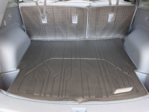 Used 2020 Chevrolet Blazer LT w/ LPO, Floor Liner Package FWD image 16