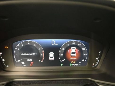Certified 2025 Honda Accord SE image 9